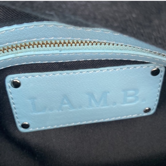 π₯ L.A.M.B. crossbody - Picture 10 of 17